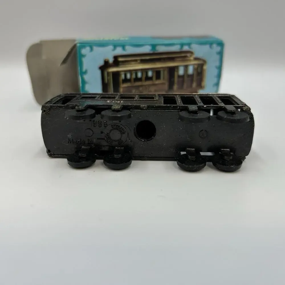 Vintage San Francisco Cable Car Trolly Die-Cast Miniature Pencil Sharpener
